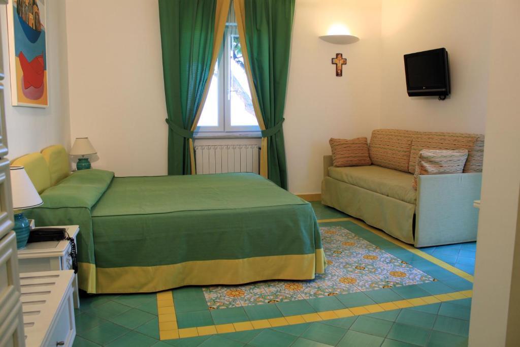 Park Hotel Terme Michelangelo Lacco Ameno  Rom bilde