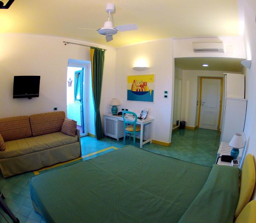 Park Hotel Terme Michelangelo Lacco Ameno  Rom bilde